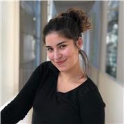 Etudiante en ingénieurie, ayant un DUT Génie Industriel et Maintenance, donne des cours de mathématiques pour des élèves allant de la primaire jusqu'au lycée. Passionnée par les mathématiques mais également la physique je saurai transmettre ma passion et